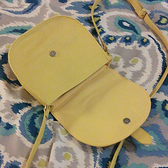 ---sold--- Cross body saddle bag - Picture 2 of 3