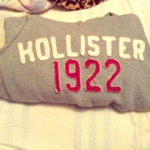Hollister hoodie