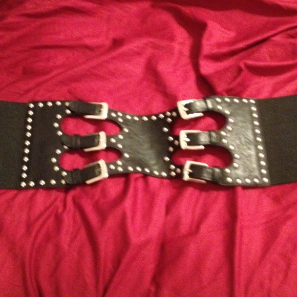 Belt - Picture 1 of 1