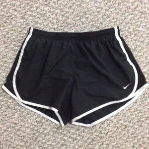 Black Nike tempo shorts