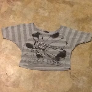 Grey flower shirt 😛