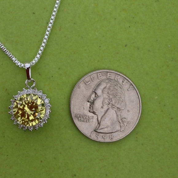 💚925 Silver Green/Yellow Topaz 16" Necklace💚 - Picture 3 of 4