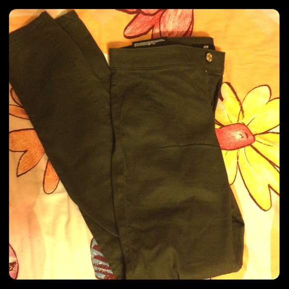 H&M green pants