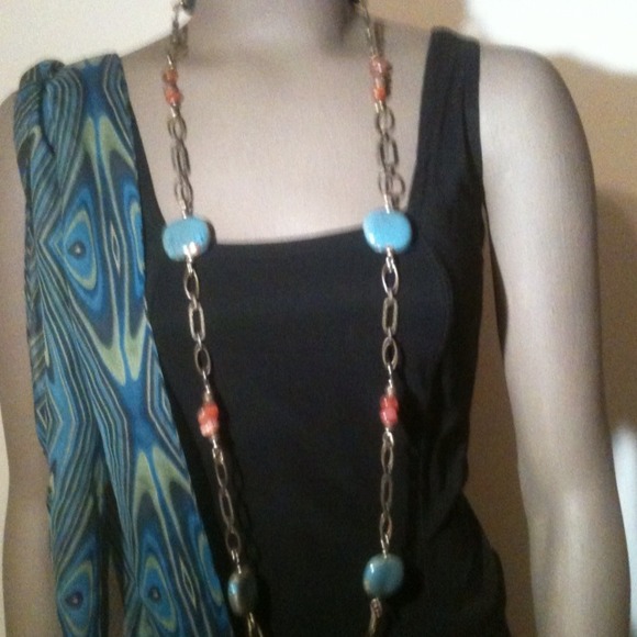 Agate and stone necklace with brass components - Picture 2 of 3