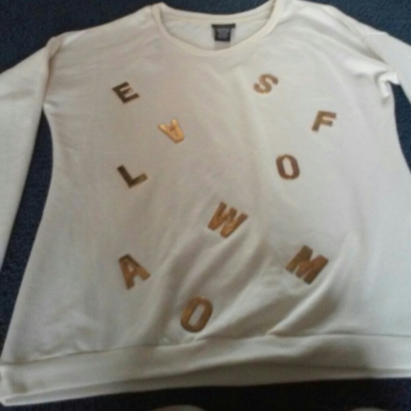 Long Sleeve Sweater - Picture 4 of 4