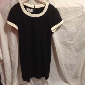 Women's Black and White Color-blocked Dress