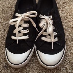 Authentic coast shoes (: