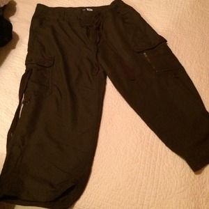Brown Capri