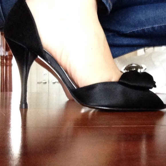 Stuart Weitzman evening shoes - Picture 4 of 4