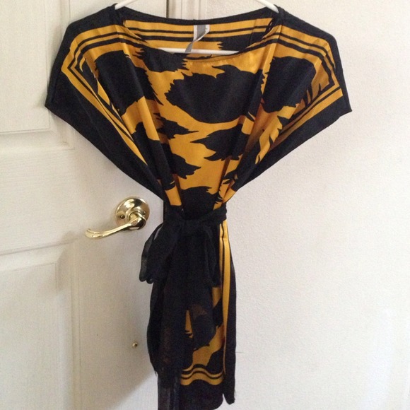 Silky giraffe print self tie top