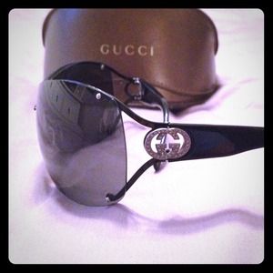 GUCCI double G sunnies black/silver