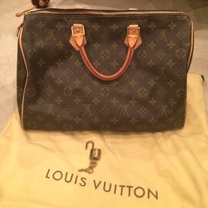 ***Sold*****100% authentic Louis Vuitton speedy 35