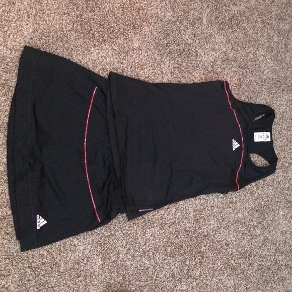 Adidas tennis outfit LARGE