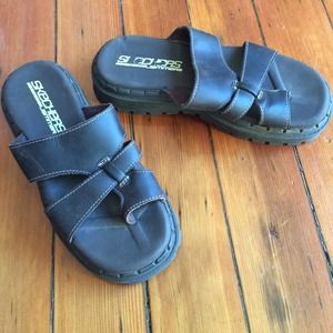 Brown Sketcher sandals