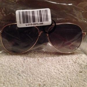 American flag aviator sunglasses