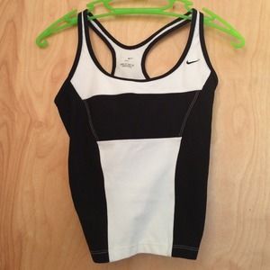 Nike workout top