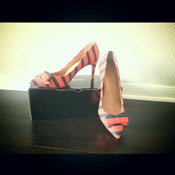 Stripes and Bows!