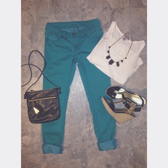 Pants - ✖️ SOLD IN BUNDLE ✖️