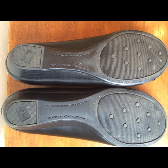 Ballet Style - Picture 3 of 3