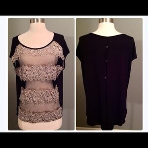 🎉Sold!🎉Nashville boutique top!