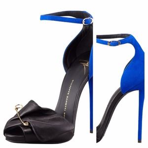 Brand new Giuseppe Zanotti safety pin heels
