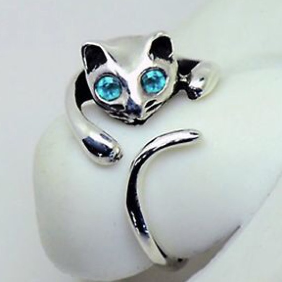 NEW Adjustable 18k White GP Aqua Eyed Cat Ring - Picture 2 of 5