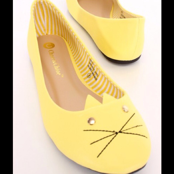 💛 Kitten Faux Leather ballet flats - Picture 2 of 4