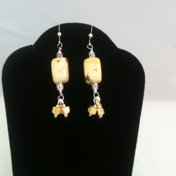 Yellow turquoise earrings - Picture 1 of 2