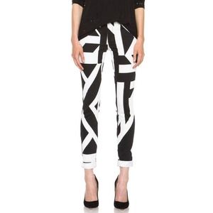 🎉Host Pick🎉 JBrand Super Skinny size 28