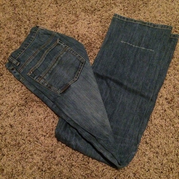 Men's Regular Fit Denim - Picture 3 of 4