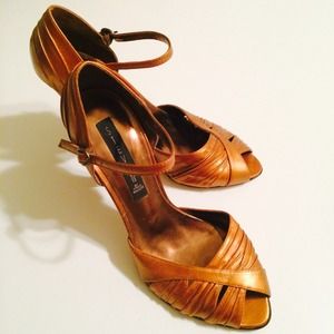Bronze shoes Steven by Steve Madden sz 7