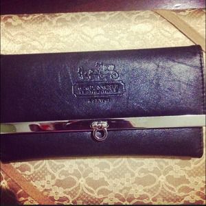 Brand new authentic Coach wallet