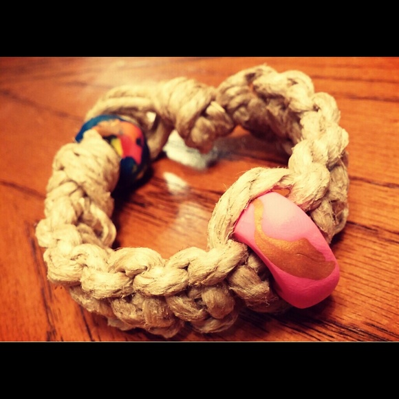 Thick Hemp Bracelet w/Pink Bead HANDMADE - Picture 2 of 4
