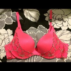 Victoria Secret Bra (34 B)