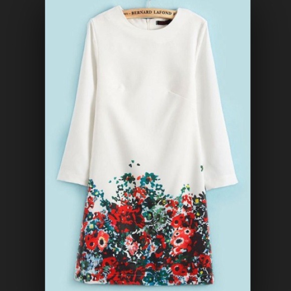 🚫SOLD🚫White Floral Print Dress