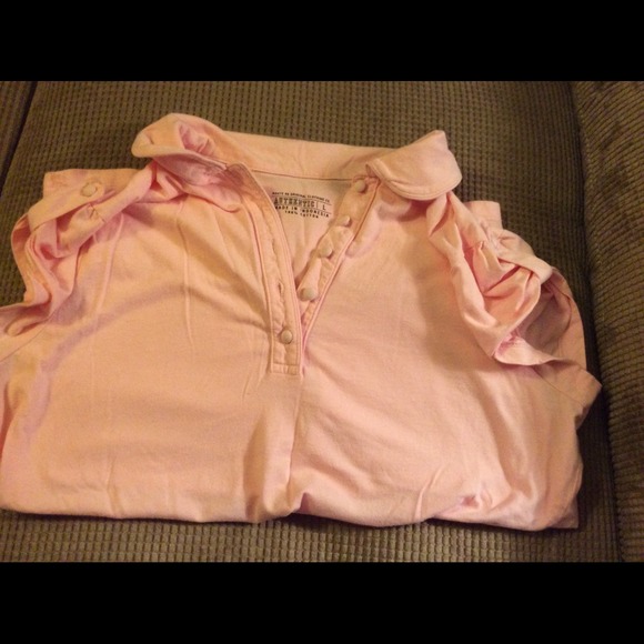 Pink summer top! - Picture 2 of 3