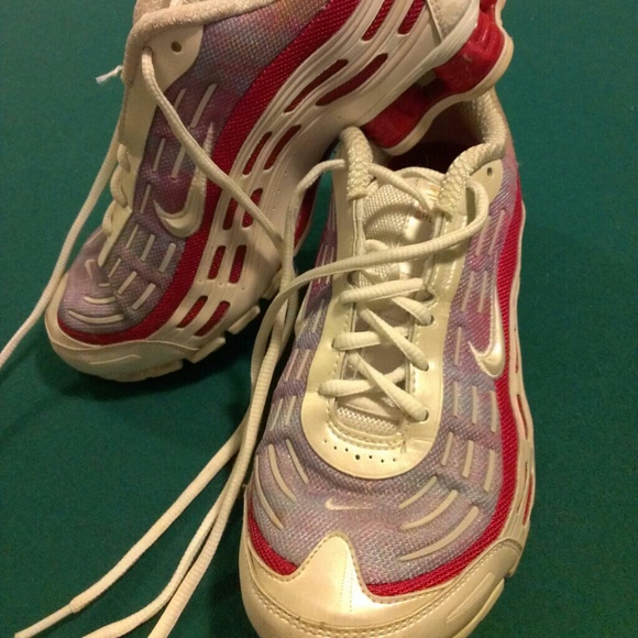 Nike Shox tennis shoes