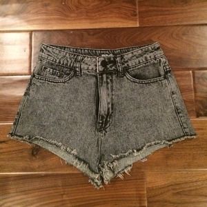 Grey acid wash high waisted denim shorts.