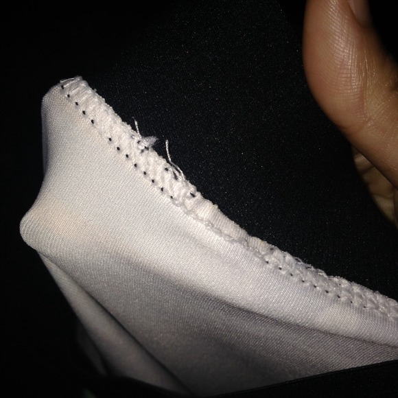 SOLD Nike Tights right of the moment floral bazaar - Picture 4 of 4