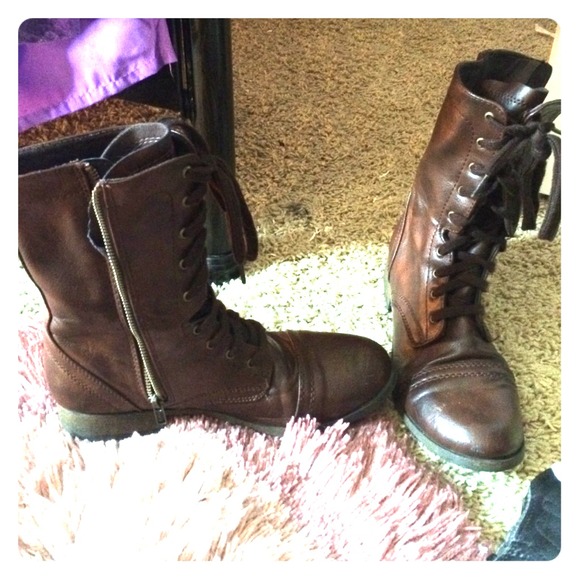 NEW combat boots - Picture 1 of 3