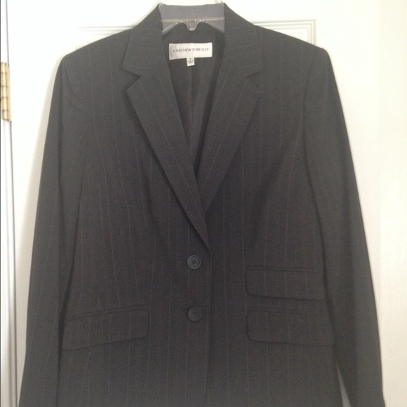 Gray Pin-stripe Jones New York Blazer