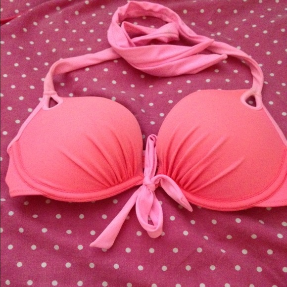 34C Victoria's Secret top