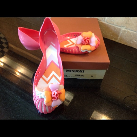 Authentic Missoni jelly ballet flats