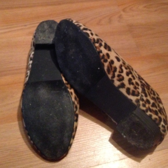 Shoes - Picture 2 of 3
