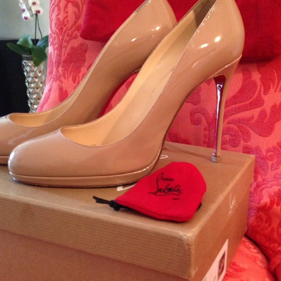 christian louboutin filo beige christian louboutin filo beige