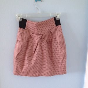 H&M Divided Tulip Skirt & Forever 21 Top.