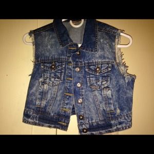 girls sleeveless jean jacket