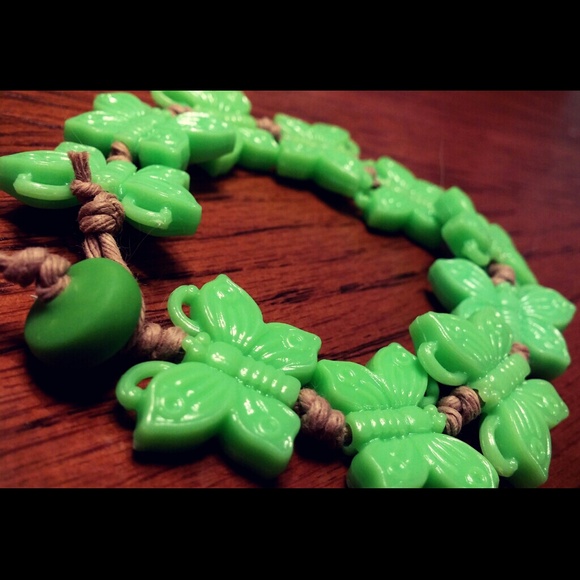 KIDS Green Butterfly Bracelet/Anklet SUMMER SALE - Picture 4 of 6