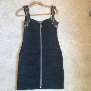 Little black Zippered dress Small