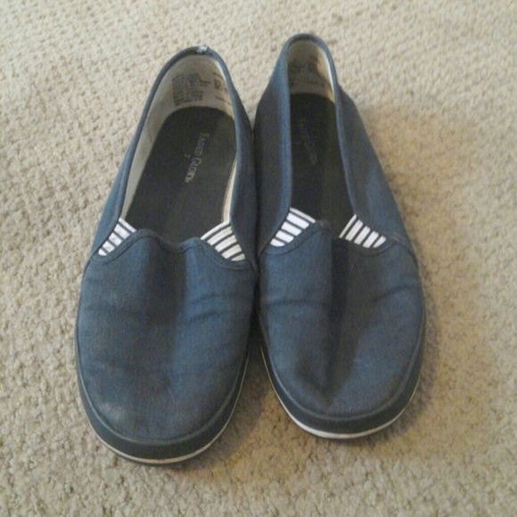Navy blue preloved shoes